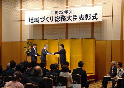 �ڲ��󡪹���ҤޤĤ꤬��̳���ɽ��������ޤ����ۡ�����