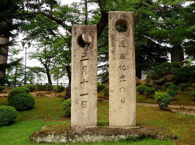 �ַ���ǰ��������ʾ���̨������ˡ������ԡۡ�����