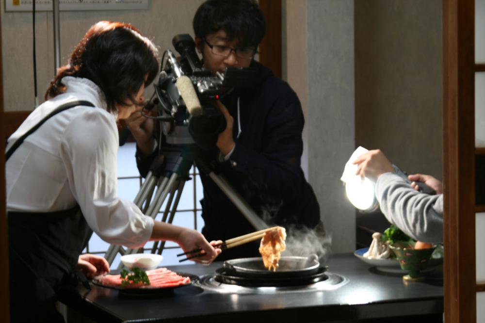 本日、肉料理あんどうテレビで紹介されます！：画像