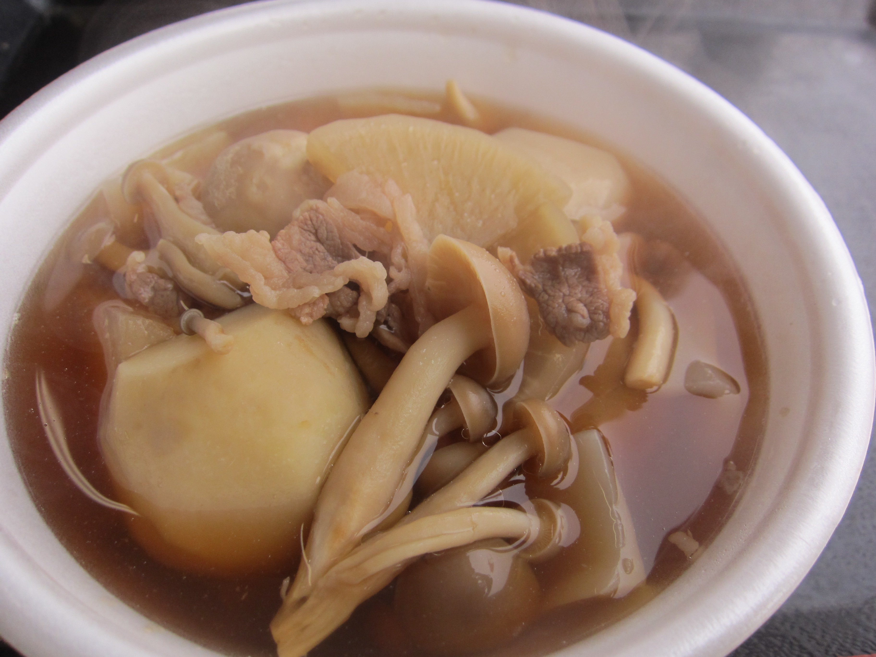 山形名物　いも煮：画像