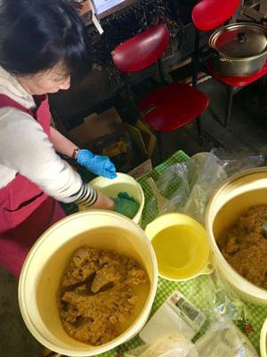 ���ܳʾ�¤����̣������θ��ۡ�����