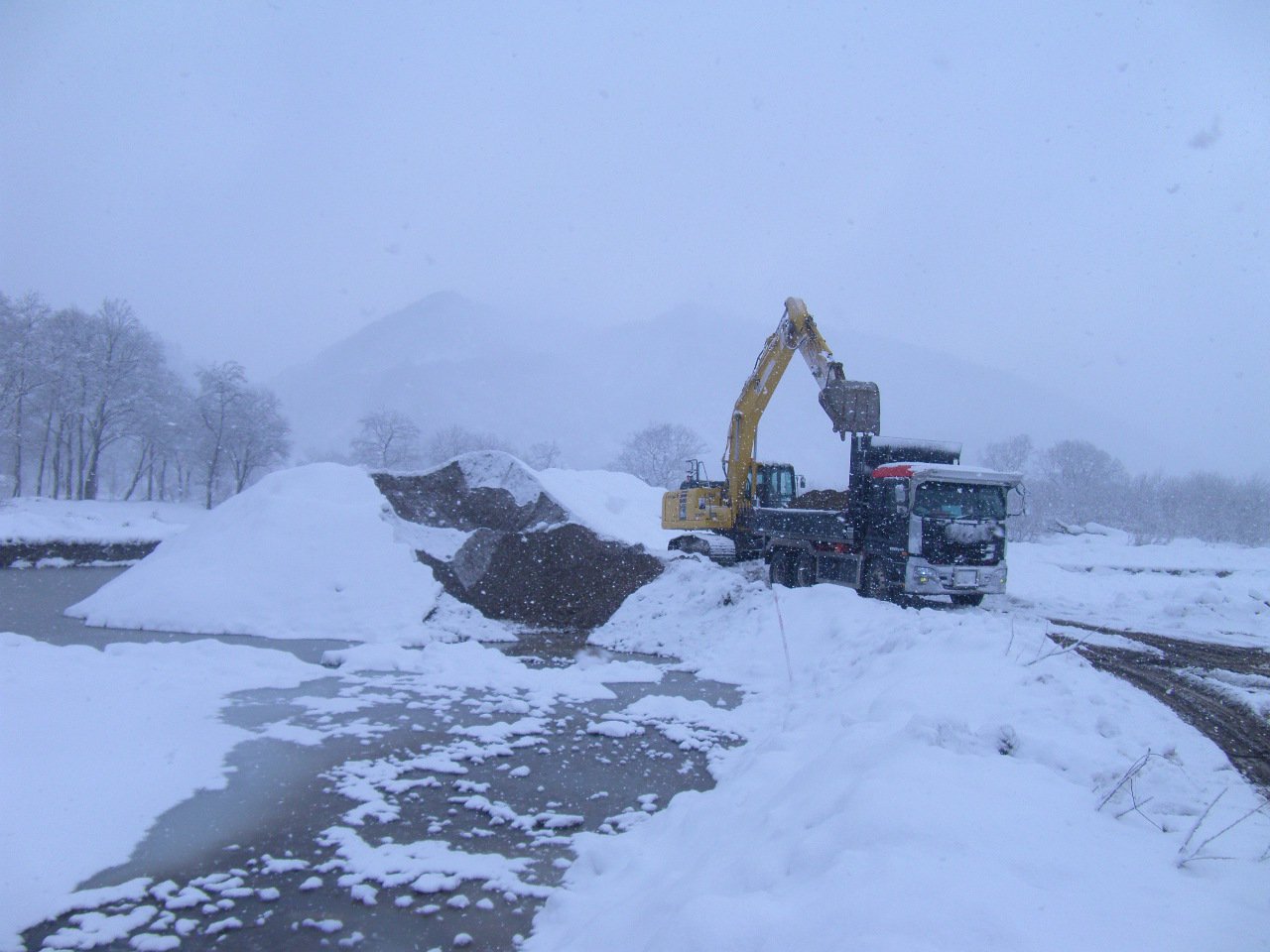 �������ݻ�����������