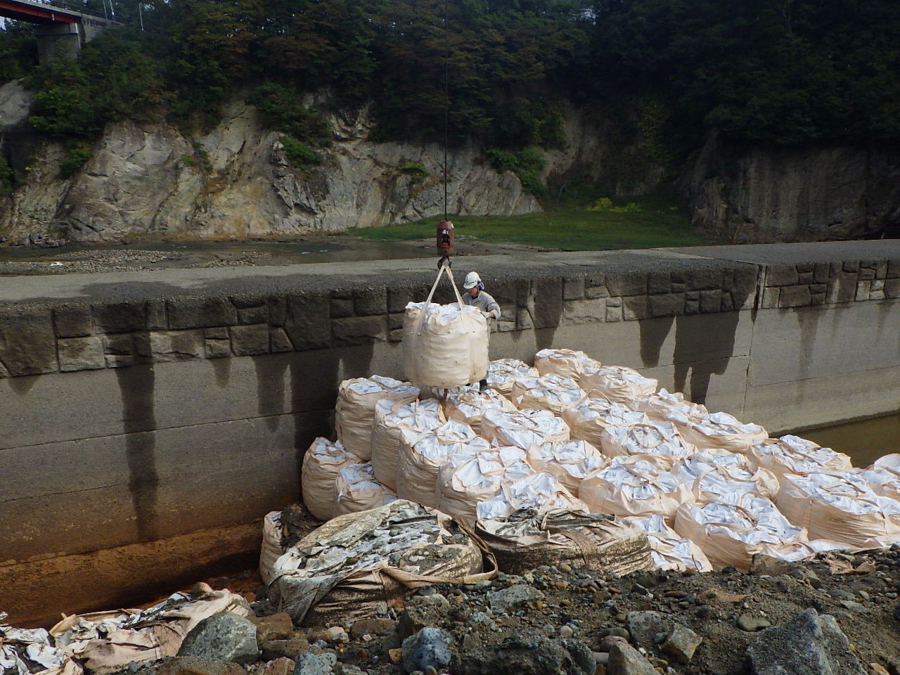 �������ݻ�����������