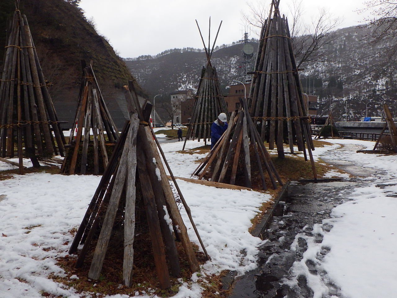 �������ݻ�����������