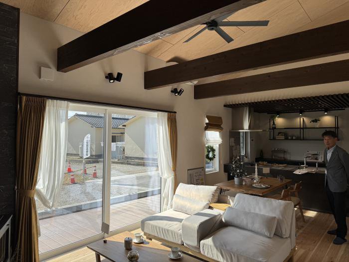 ¾���ͤη�ʪ���ء�����