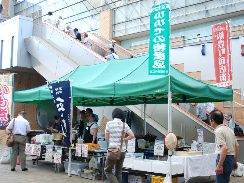 JRA新潟競馬場 物産市に行ってきました：画像