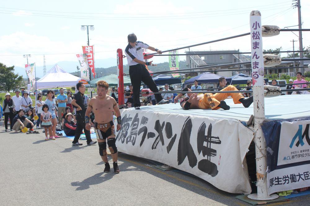 こまつ「んめもんプロレス」盛大に開催されました：画像